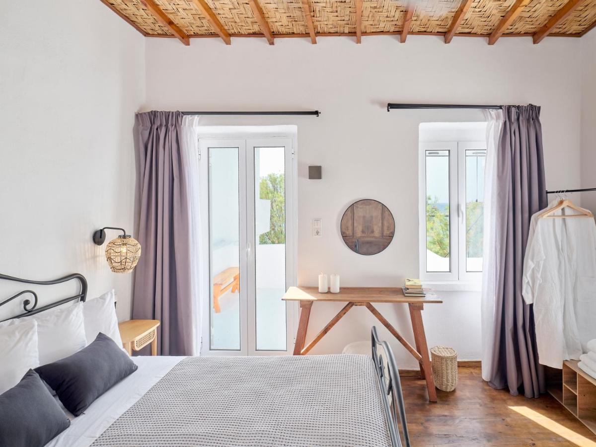 Psathi Beach House Кімолос Екстер'єр фото