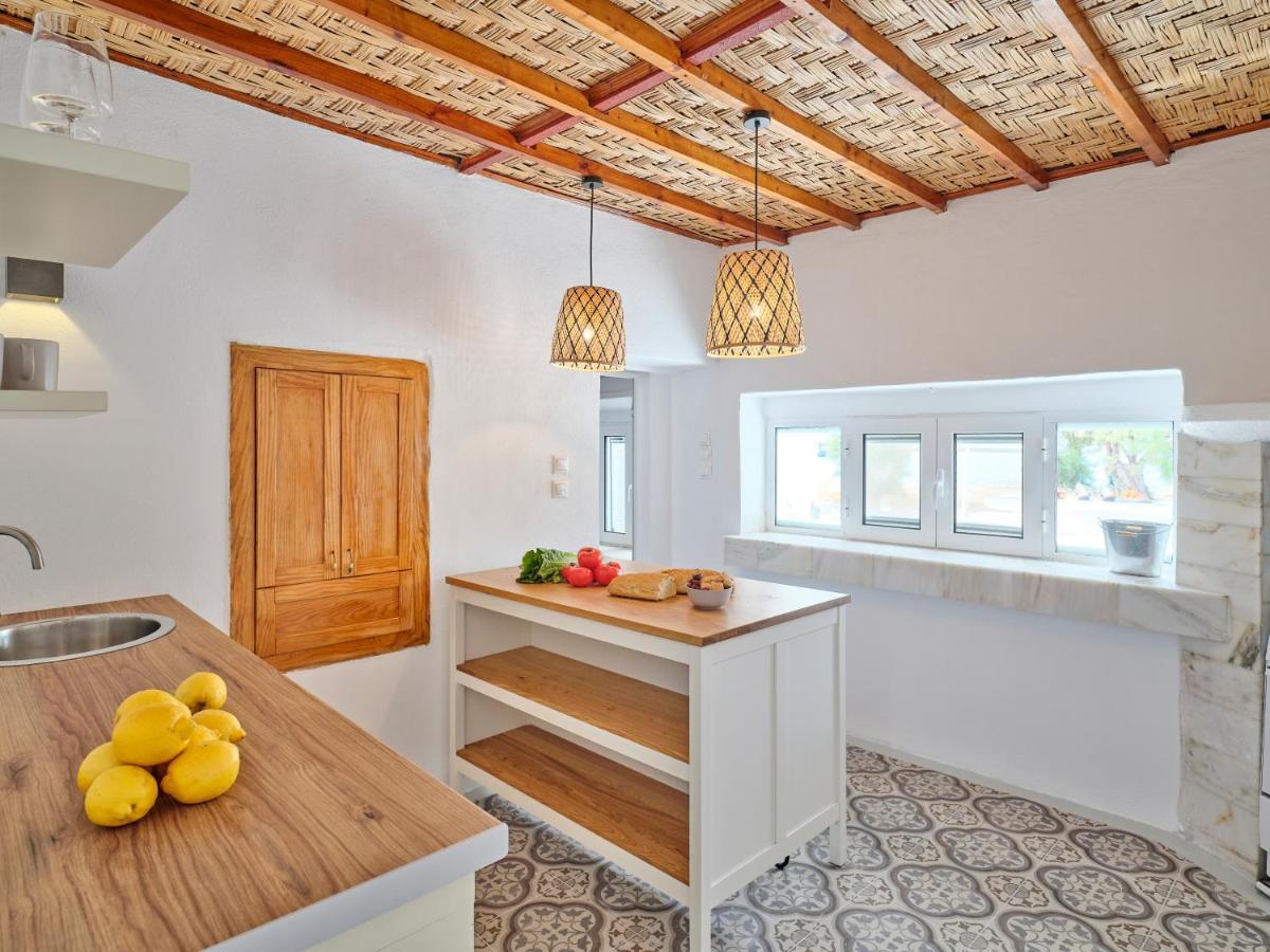 Psathi Beach House Кімолос Екстер'єр фото